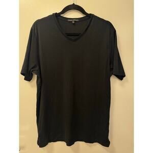 Robert Barakett Men’s Size  XL Black V-Neck Short Sleeve Casual Tee